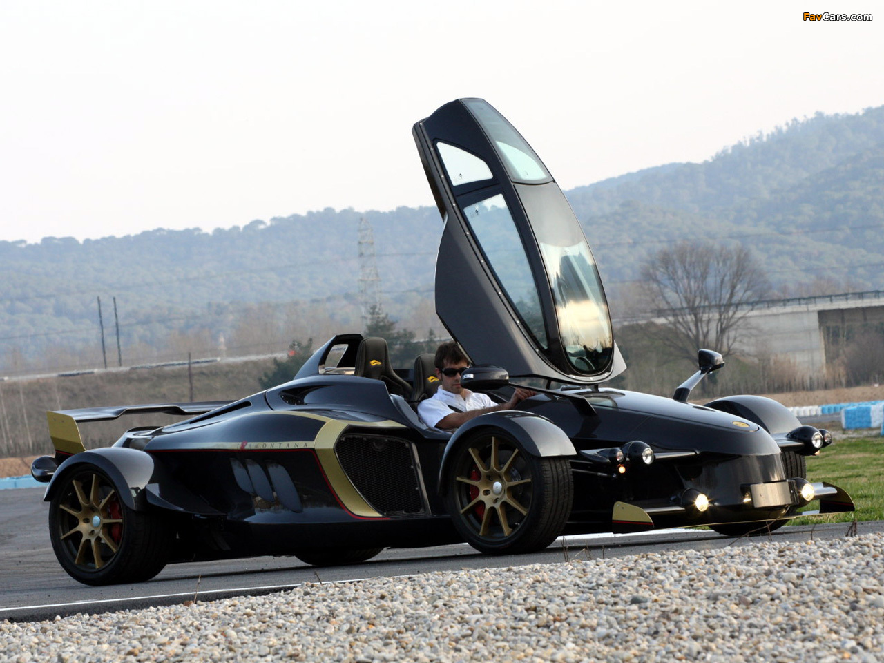 Images of A.D. Tramontana R (2009) (1280 x 960)