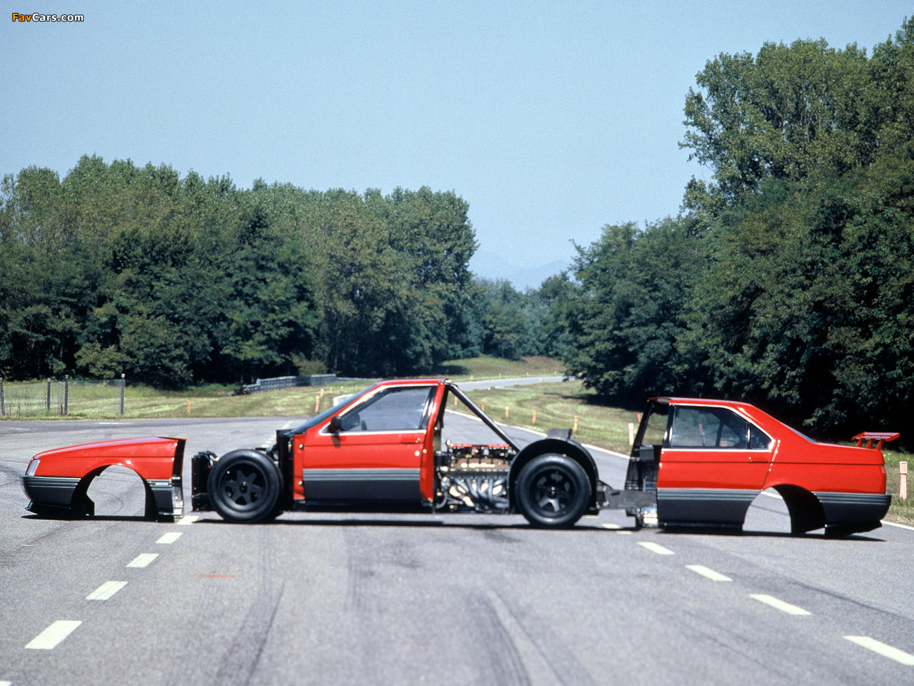 Photos of Alfa Romeo 164 Pro-Car SE046 (1988) (1280 x 960)