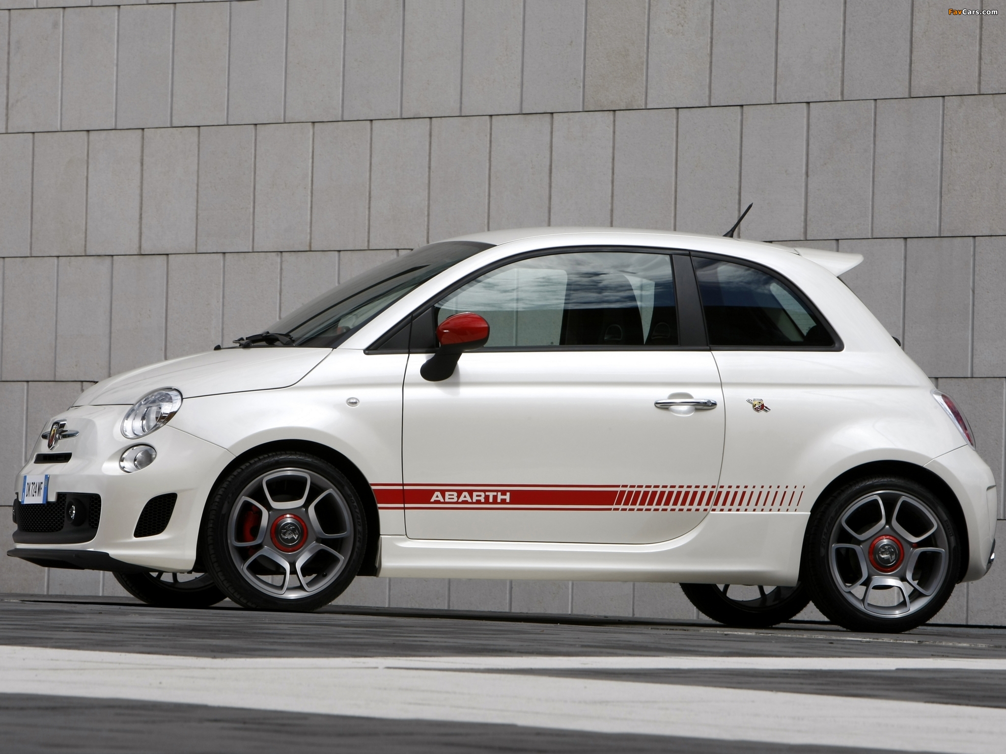 Abarth 500 (2008) images (2048 x 1536)