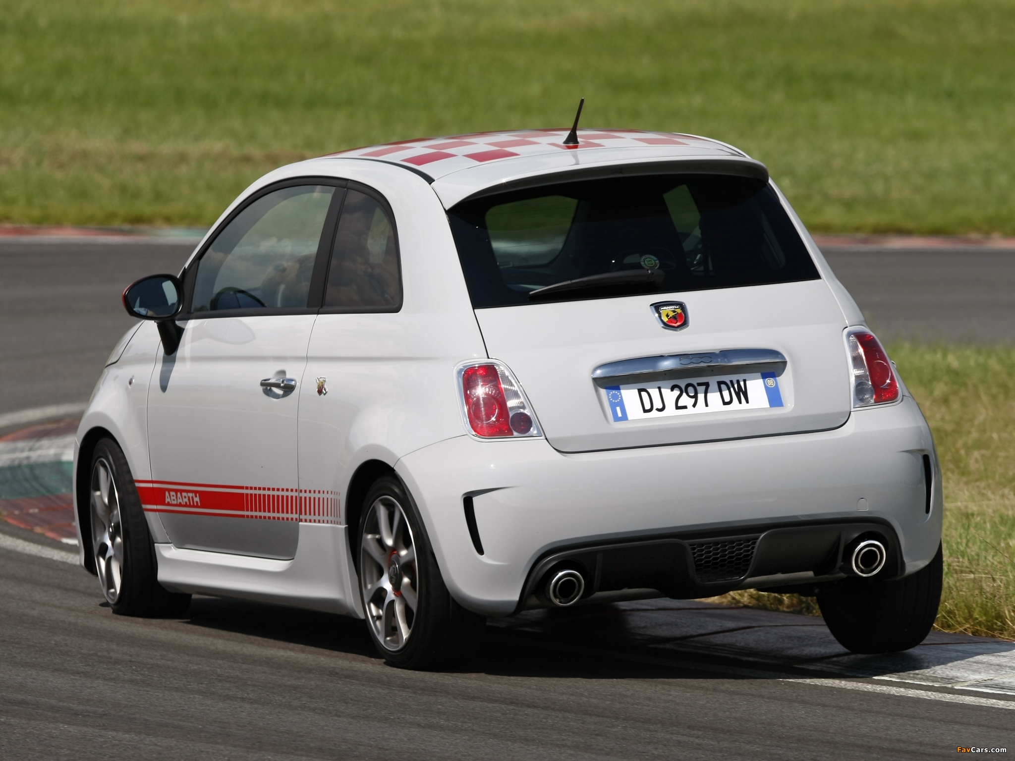Abarth 500 Opening Edition (2008) photos (2048 x 1536)
