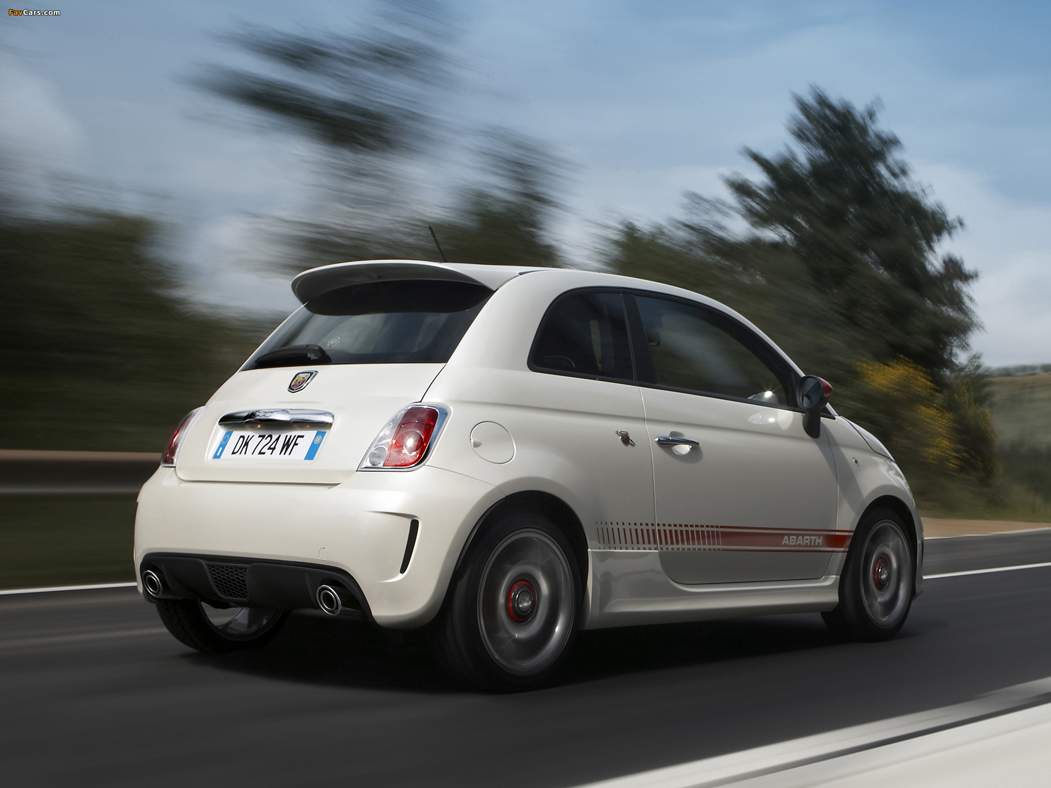 Abarth 500 (2008) wallpapers (2048 x 1536)