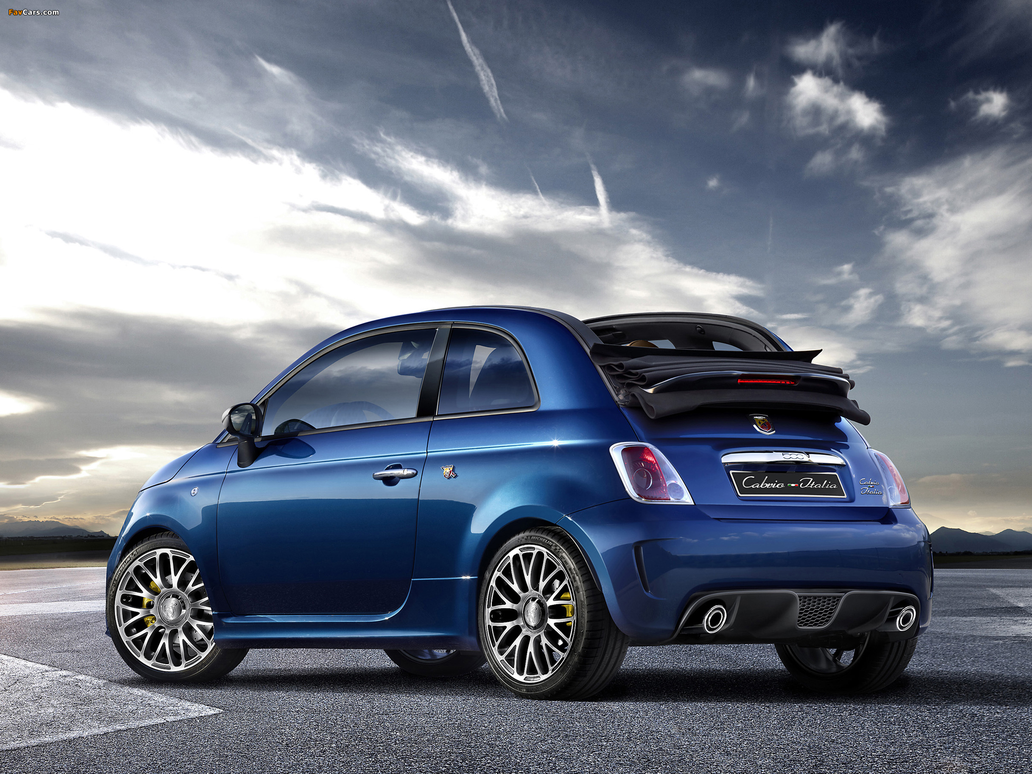 Abarth 500C Cabrio Italia (2011) wallpapers (2048 x 1536)