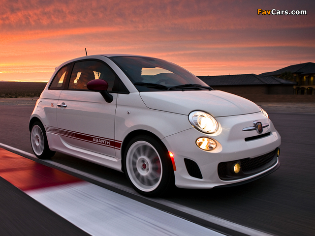 Photos of Fiat 500 Abarth US-spec (2012) (640 x 480)