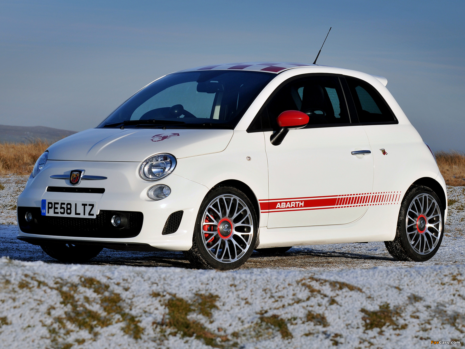 Pictures of Abarth 500 UK-spec (2009) (1600 x 1200)