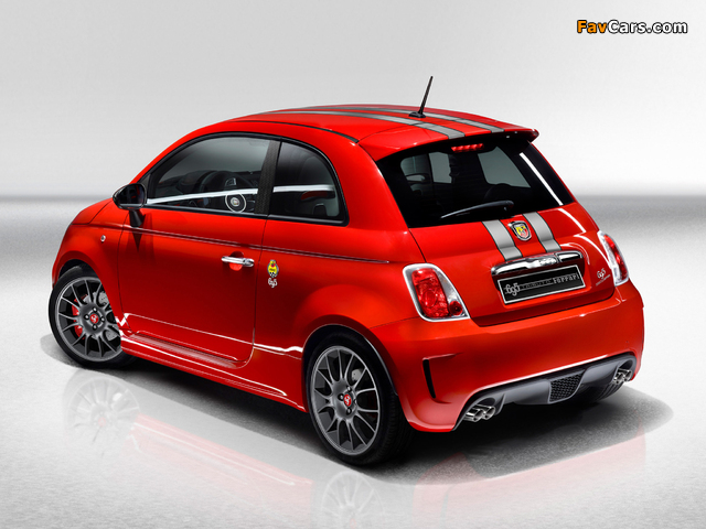 Pictures of Abarth 695 Tributo Ferrari (2010) (640 x 480)