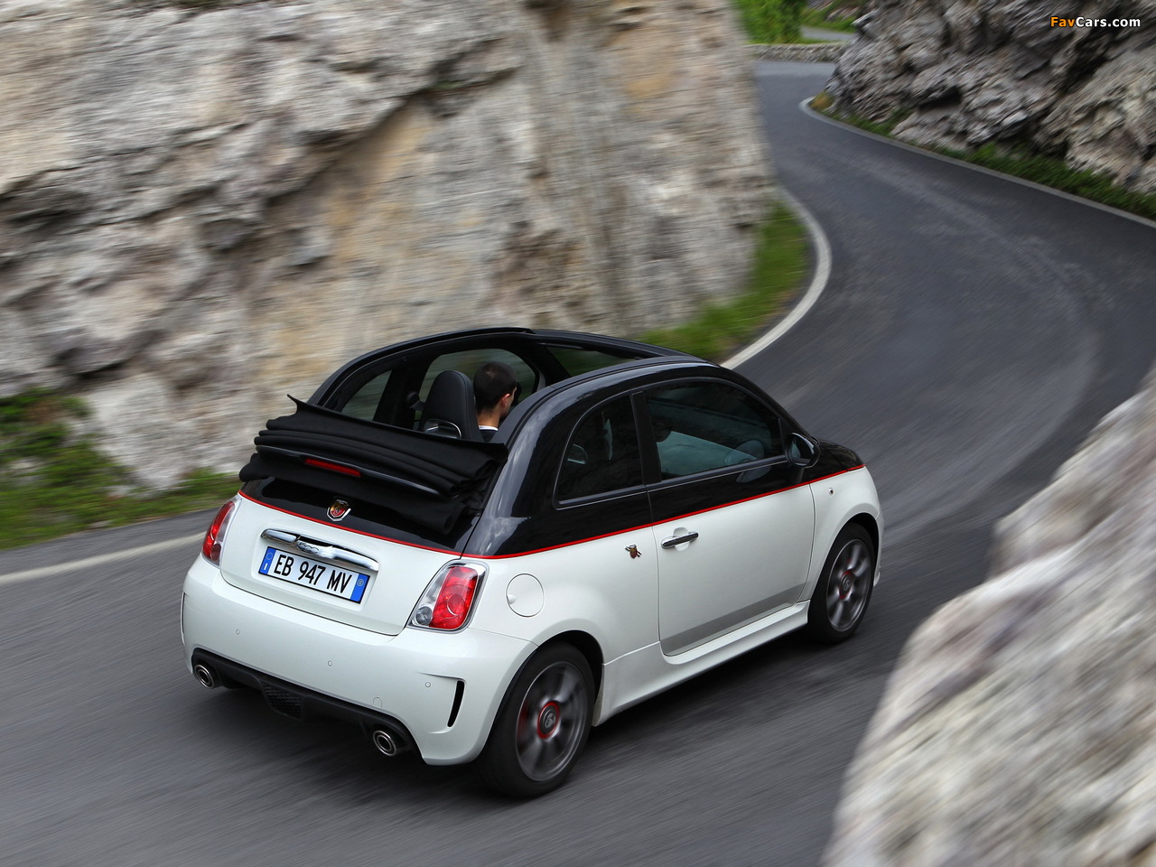 Pictures of Abarth 500C (2010) (1280 x 960)