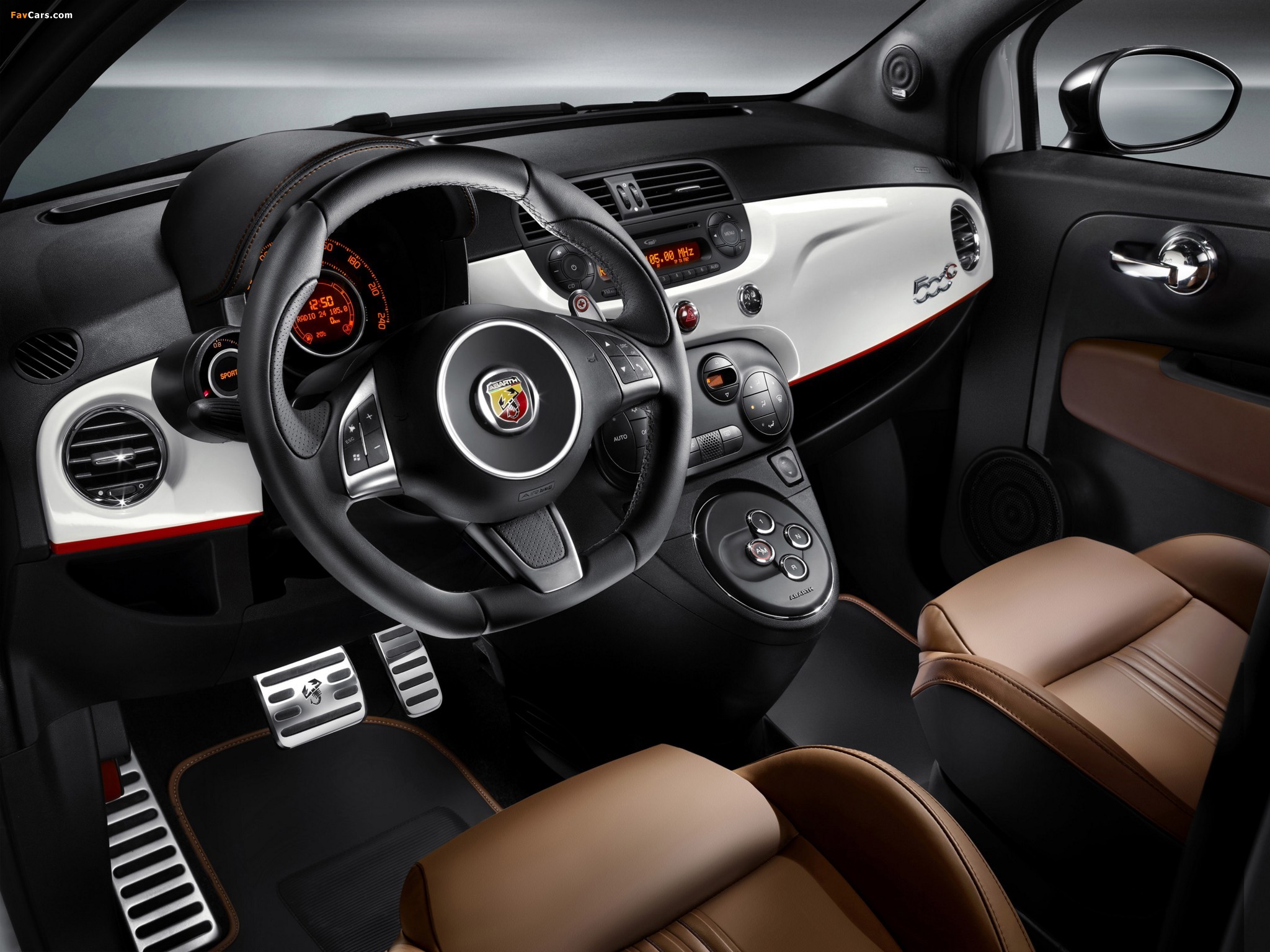 Pictures of Abarth 500C (2010) (2048 x 1536)