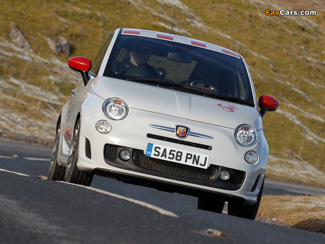 Abarth 500 UK-spec (2009) wallpapers (640 x 480)