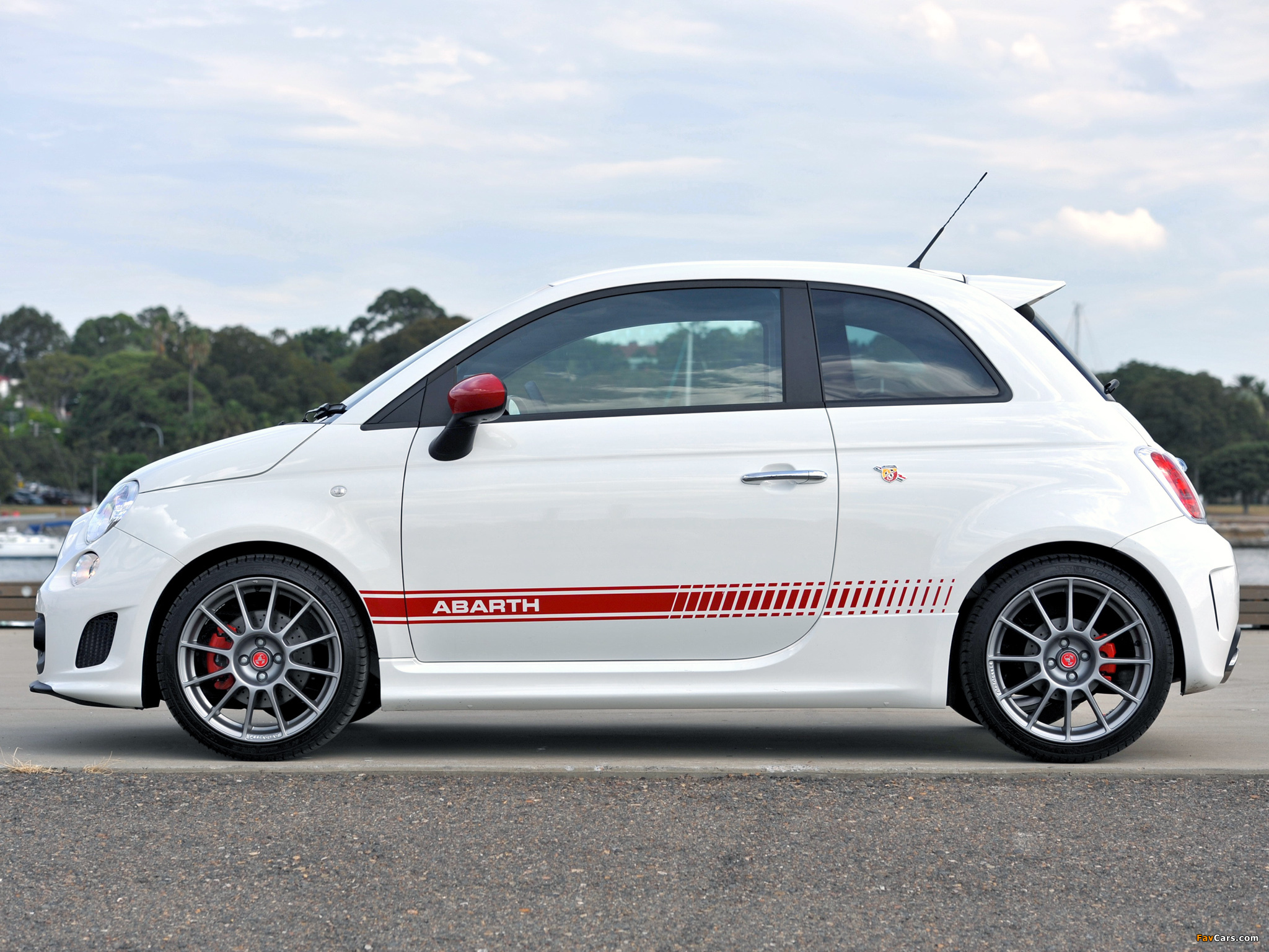 Abarth 500 esseesse AU-spec (2011) wallpapers (2048 x 1536)