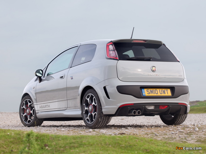 Pictures of Abarth Punto Evo UK-spec 199 (2010) (800 x 600)