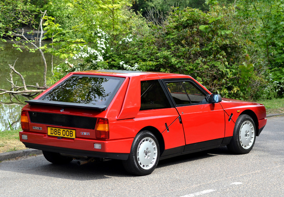 Photos of Lancia Delta S4 Stradale SE038 (1985–1986)