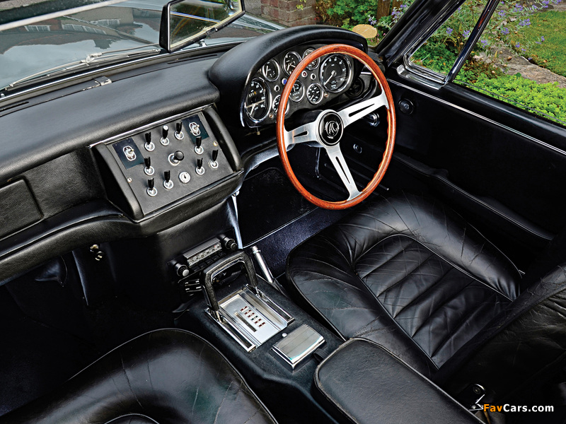 Photos of AC 428 Convertible (1967–1971) (800 x 600)