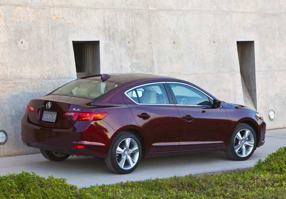 Images of Acura ILX 2.4L (2012)