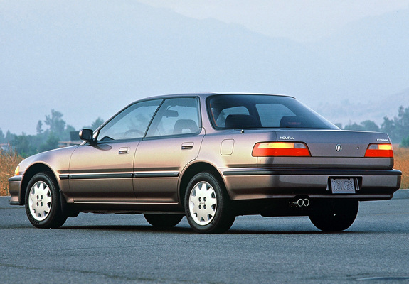 Photos of Acura Integra Sedan (1990–1993)