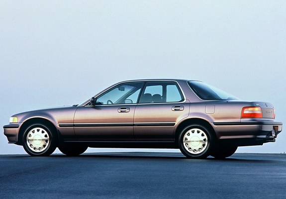 Images of Acura Vigor (1991–1994)