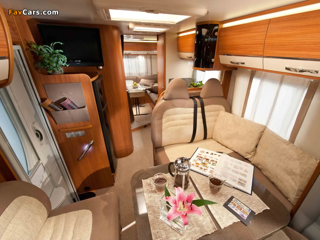 Pictures of Adria Coral S670 SLL (2010) (640 x 480)