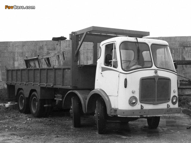 Photos of AEC Mammoth Major 8 MkV G8RA (1959–1966) (640 x 480)