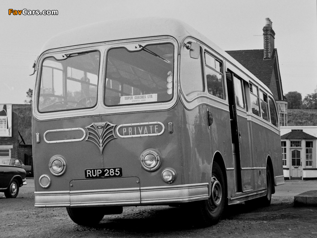 Pictures of AEC Reliance Weymann C41 (1957) (640 x 480)