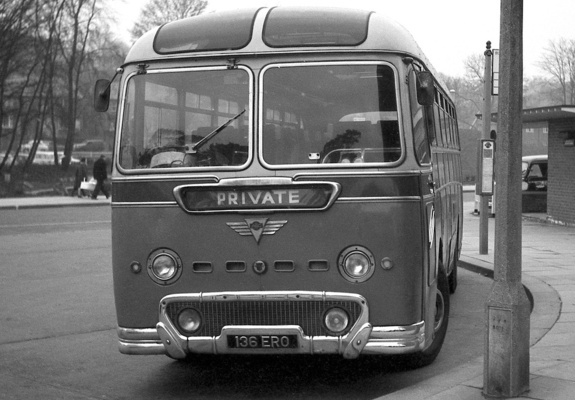 Pictures of AEC Reliance Duple Britannia C41F (1958)