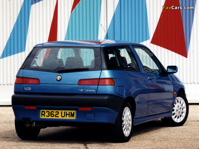 Pictures of 145 UK-spec 930A (1994–1999) (640 x 480)