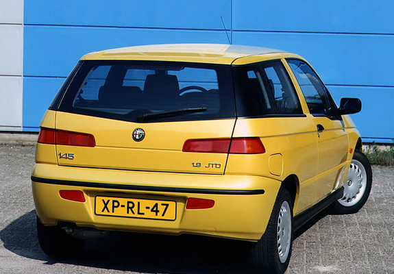 Pictures of Alfa Romeo 145 930A (1999–2000)