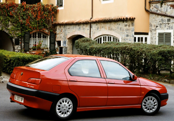Alfa Romeo 146 930B (1995–1999) images