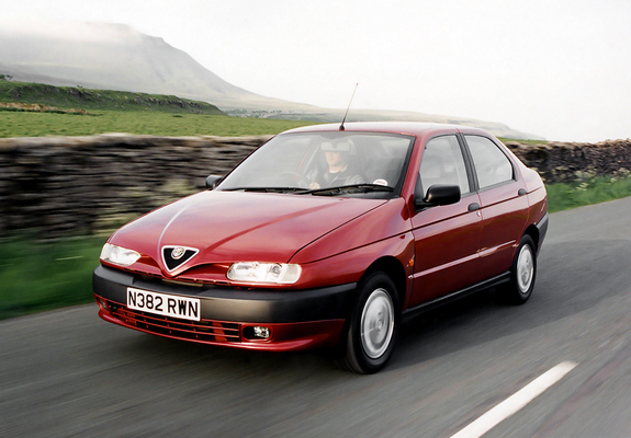 Alfa Romeo 146 wallpapers