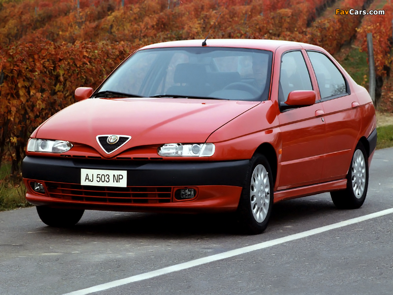 Photos of Alfa Romeo 146 930B (1995–1999) (800 x 600)