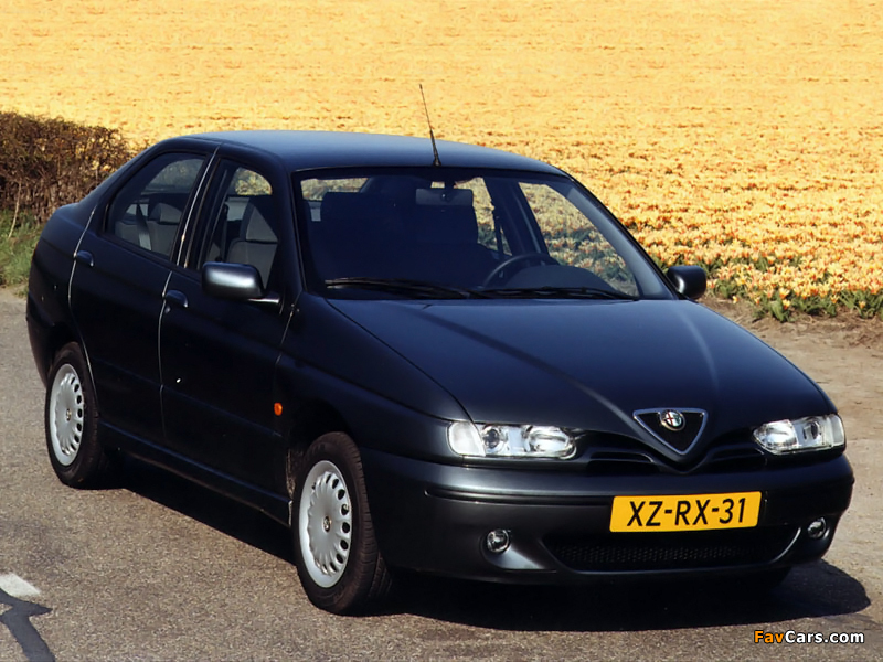 Photos of Alfa Romeo 146 930B (1999–2000) (800 x 600)