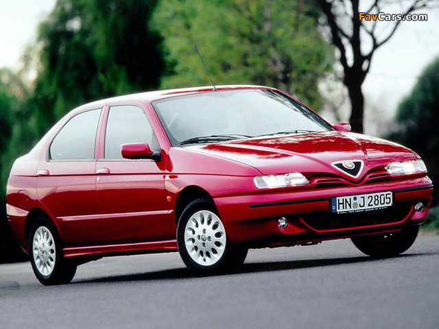 Alfa Romeo 146 930B (1999–2000) wallpapers (640 x 480)
