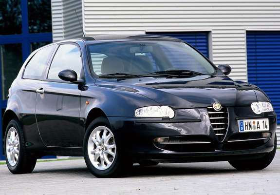 Alfa Romeo 147 3-door 937A (2000–2004) photos