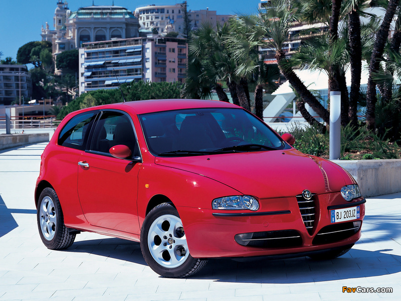 Alfa Romeo 147 3-door 937A (2000–2004) pictures (800 x 600)