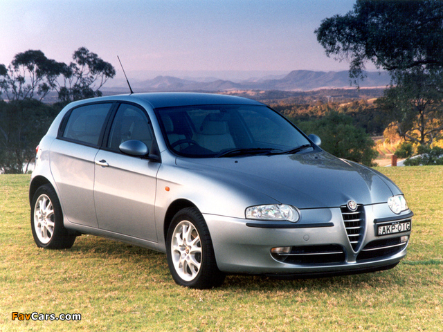 Alfa Romeo 147 5-door AU-spec 937B (2001–2004) photos (640 x 480)