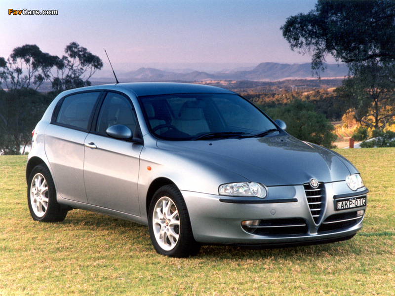 Alfa Romeo 147 5-door AU-spec 937B (2001–2004) photos (800 x 600)