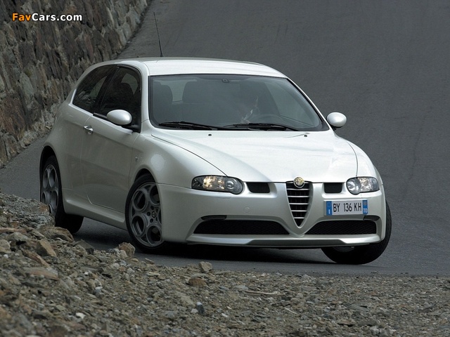 Alfa Romeo 147 GTA 937A (2002–2005) photos (640 x 480)
