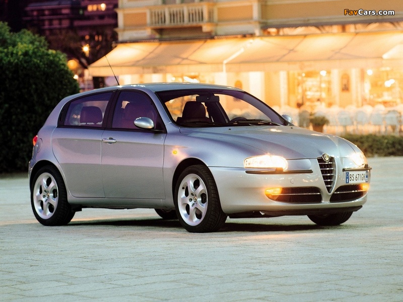 Pictures of Alfa Romeo 147 5-door 937B (2001–2004) (800 x 600)