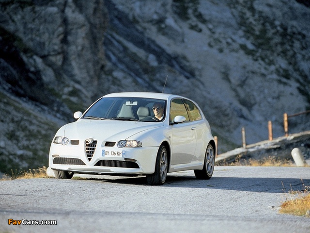 Pictures of Alfa Romeo 147 GTA 937A (2002–2005) (640 x 480)