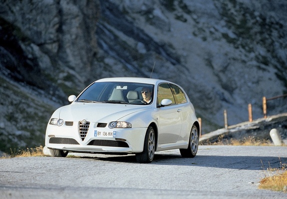 Pictures of Alfa Romeo 147 GTA 937A (2002–2005)