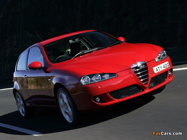 Pictures of Alfa Romeo 147 3-door AU-spec 937A (2005–2009) (640 x 480)
