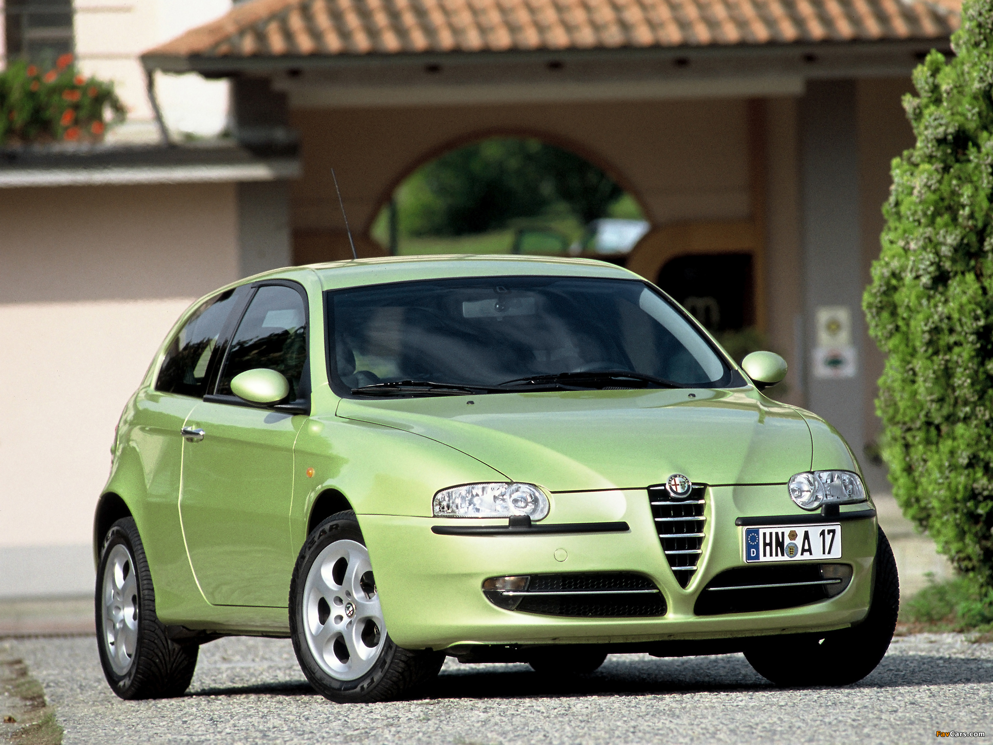 Alfa Romeo 147 3-door 937A (2000–2004) wallpapers (2048 x 1536)