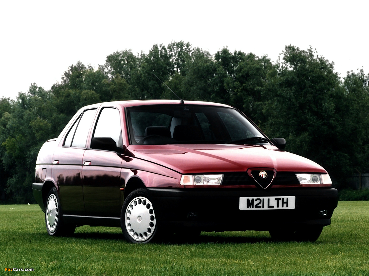 Alfa Romeo 155 UK-spec 167 (1992–1995) wallpapers (1280 x 960)