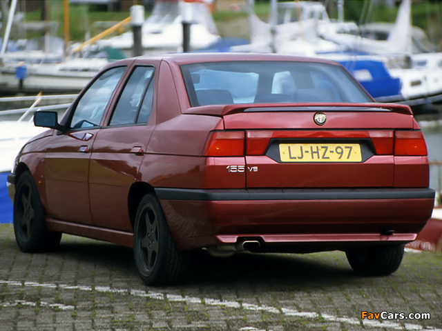 Alfa Romeo 155 2.5 V6 167 (1995–1996) images (640 x 480)