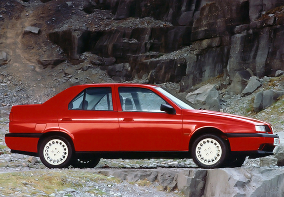 Alfa Romeo 155 167 (1992–1995) wallpapers