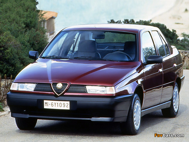 Photos of Alfa Romeo 155 167 (1992–1995) (640 x 480)