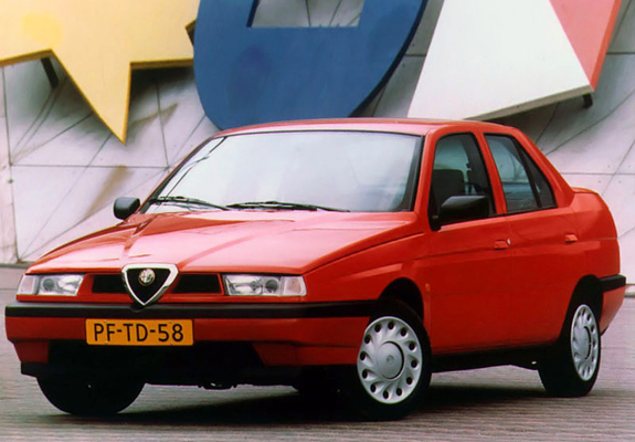 Photos of Alfa Romeo 155 167 (1995–1997)