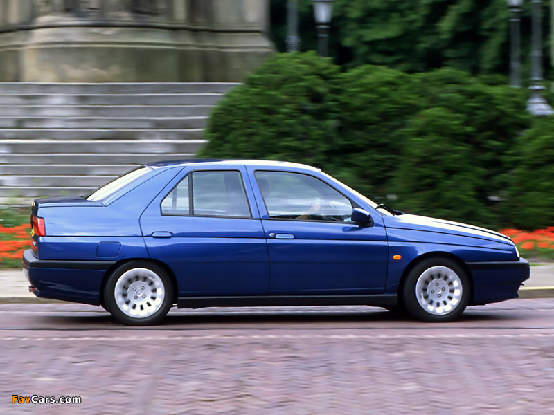 Pictures of Alfa Romeo 155 167 (1995–1997) (800 x 600)