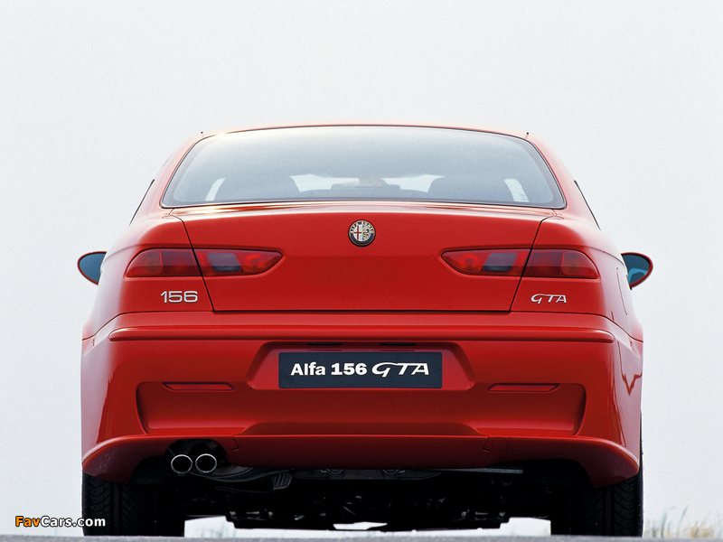 Alfa Romeo 156 GTA 932A (2002–2005) images (800 x 600)