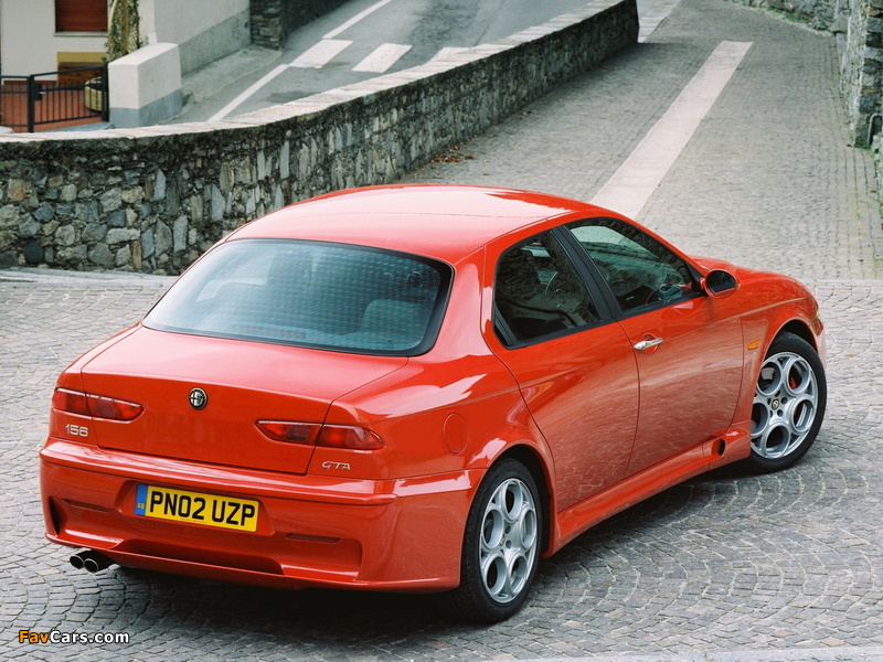 Alfa Romeo 156 GTA UK-spec 932A (2002–2005) wallpapers (800 x 600)