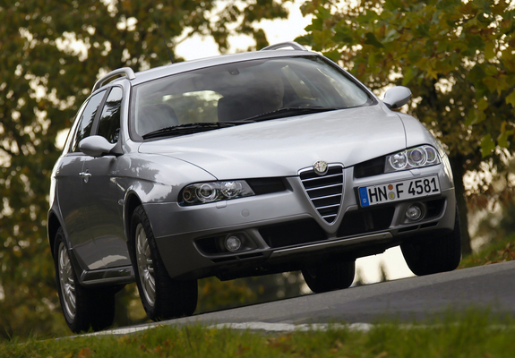 Alfa Romeo 156 Crosswagon Q4 932B (2004–2007) images