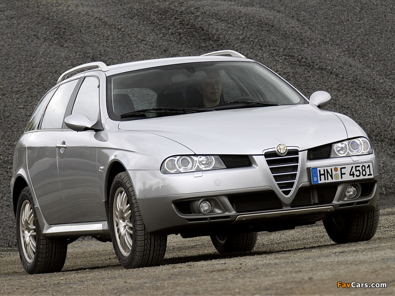 Alfa Romeo 156 Crosswagon Q4 932B (2004–2007) photos (800 x 600)